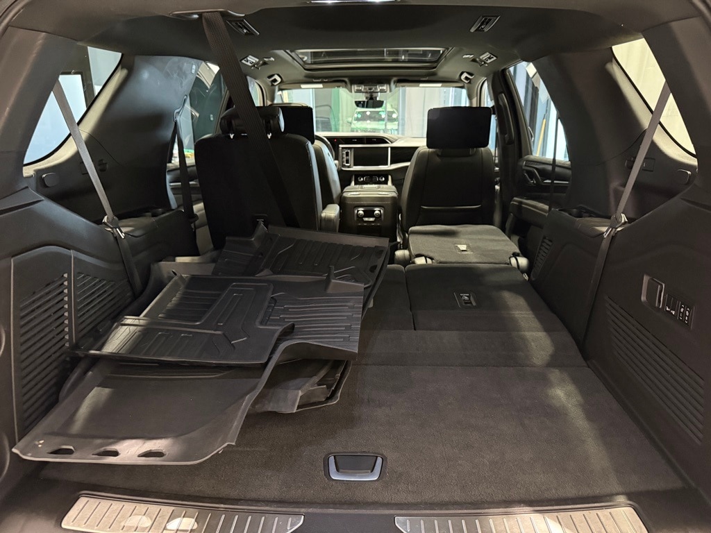 2021 GMC YUKON - Image 30