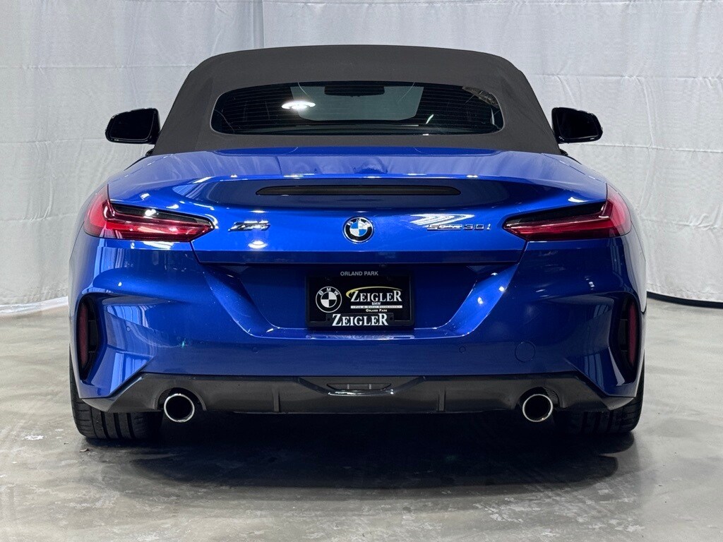 2025 BMW Z4 - Image 5