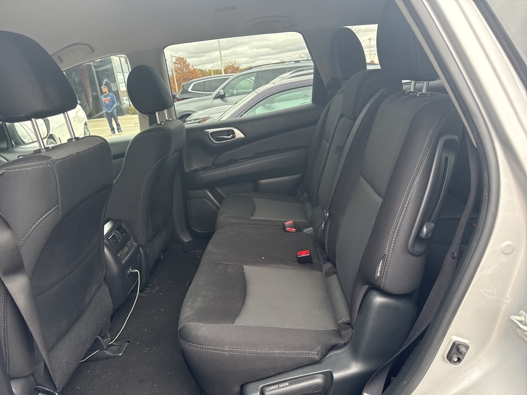 Used 2020 Nissan Pathfinder S SUV