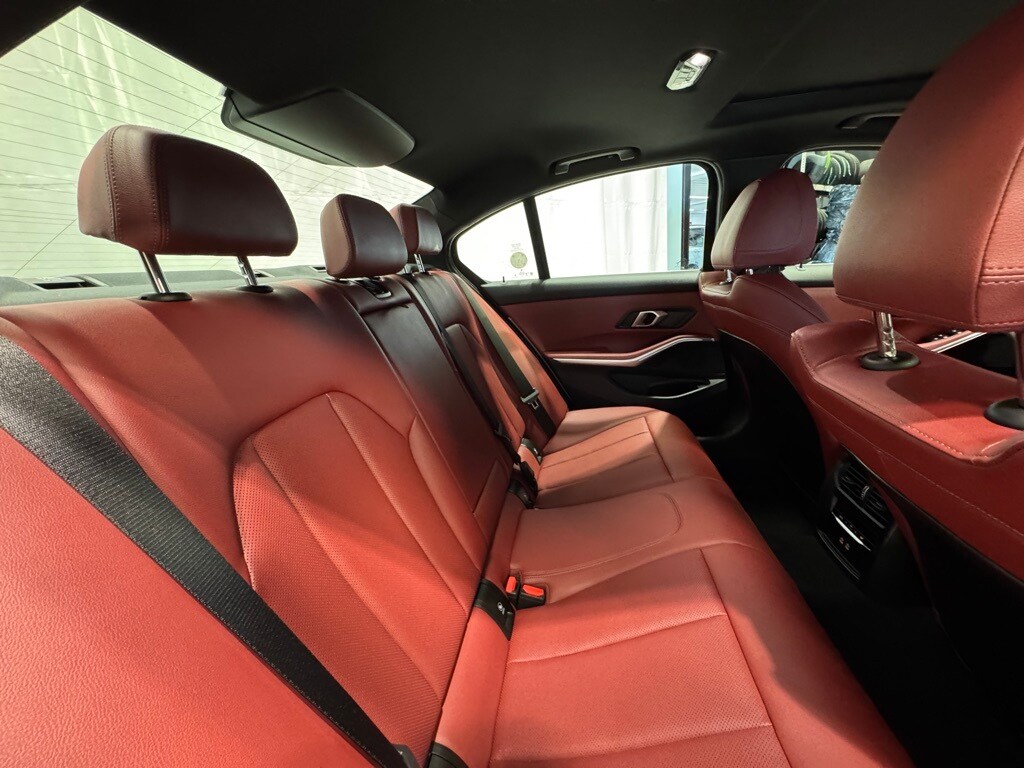 2025 BMW 330I - Image 27