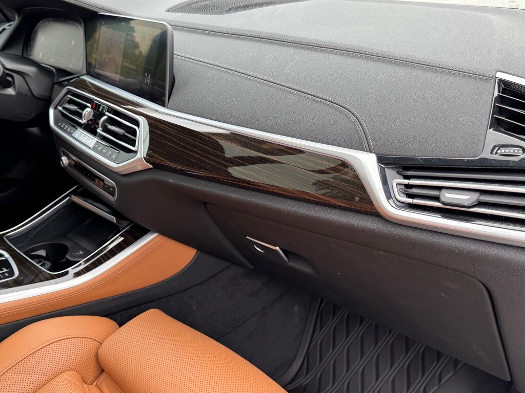 2023 BMW X5 - Image 28