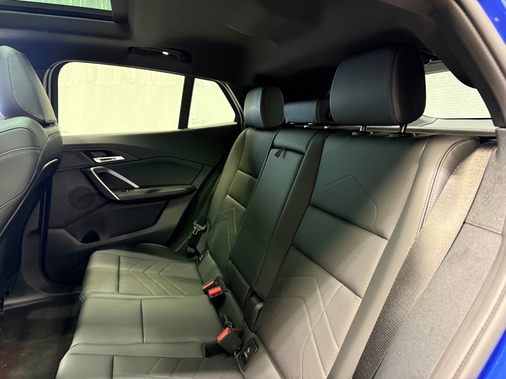 2025 BMW X2 - Image 23
