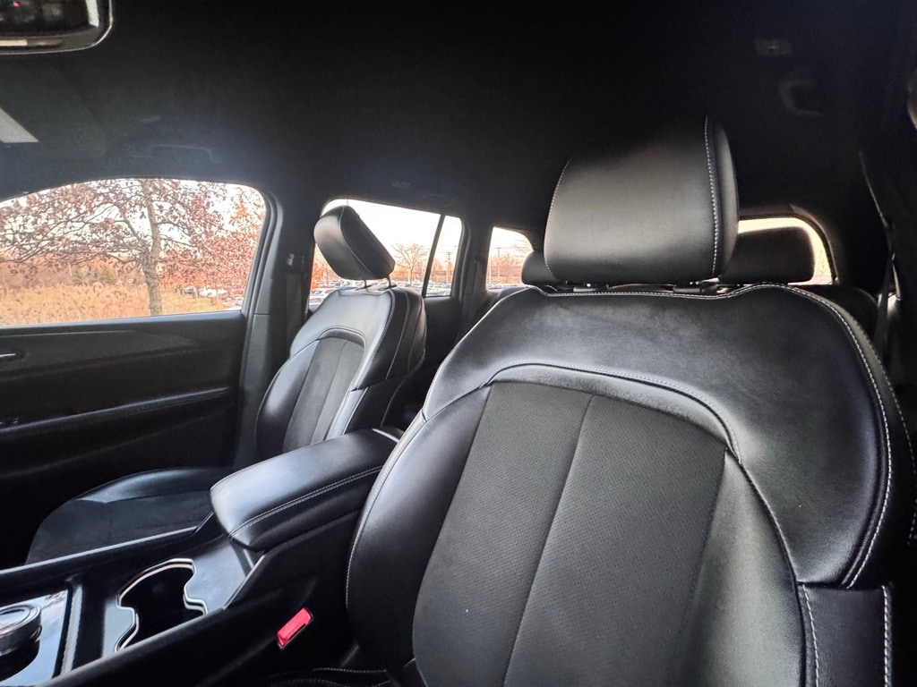 2024 JEEP GRAND CHEROKEE - Image 20