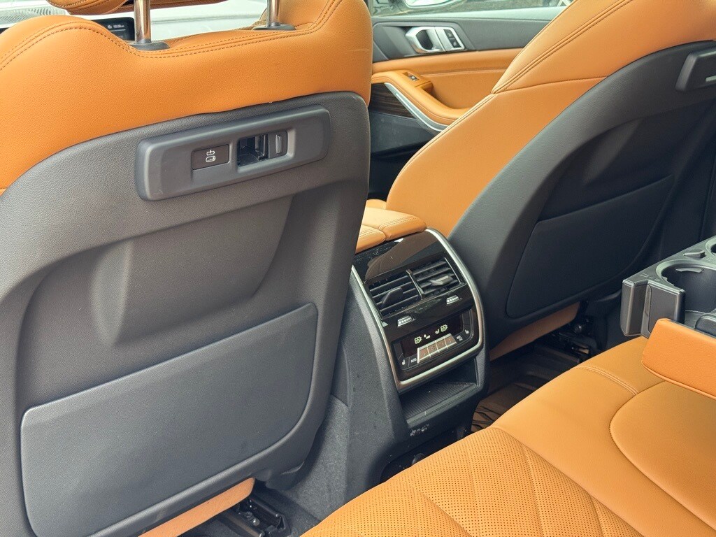 2023 BMW X5 - Image 24
