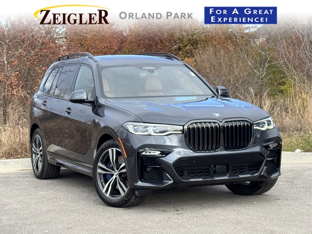 2022 BMW X7 - Image 1