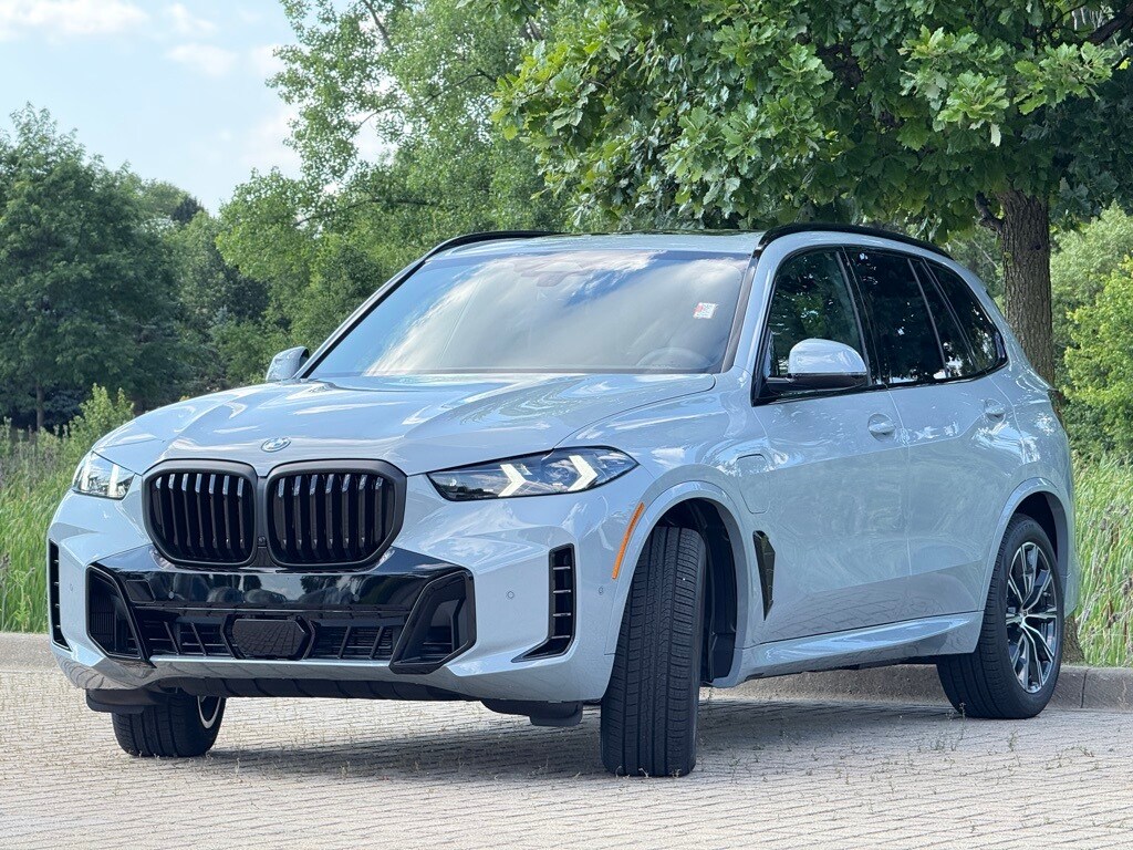 2026 Bmw X5 xDrive50e photo 2