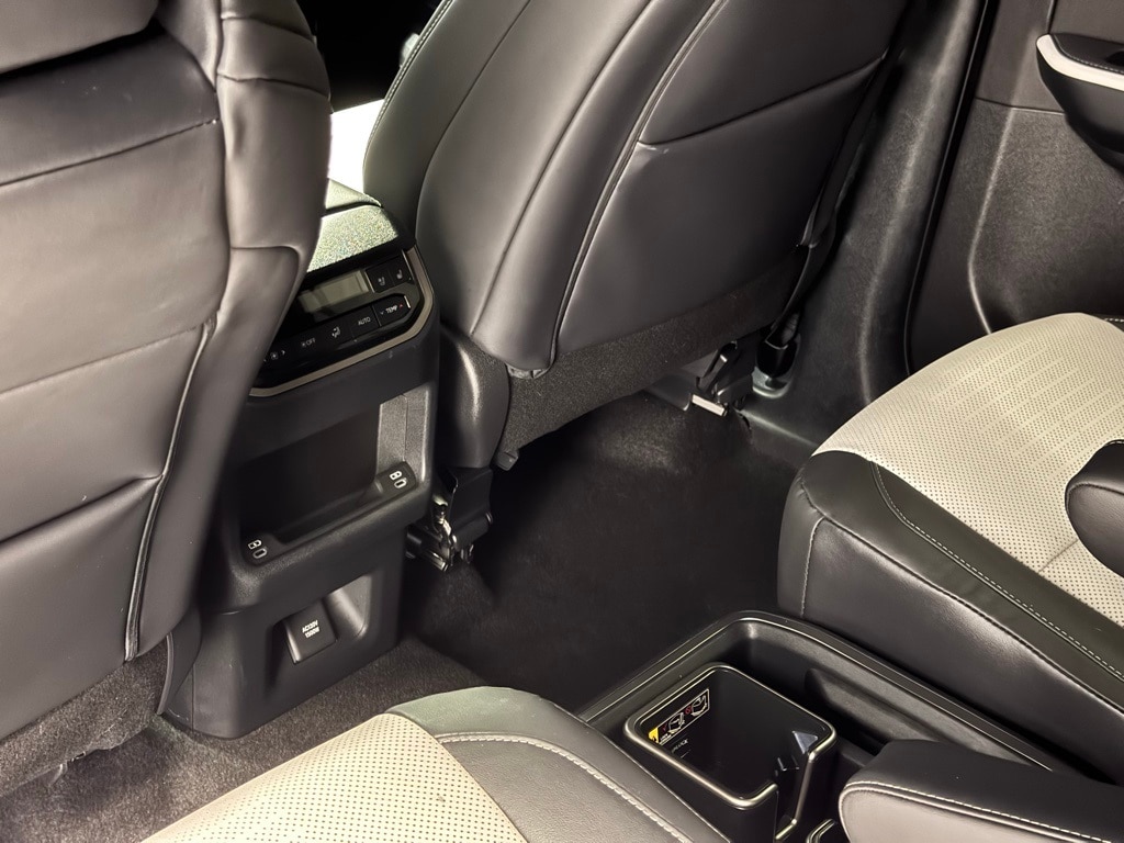 2024 LEXUS TX - Image 21