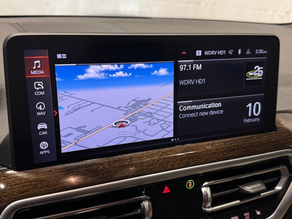 2023 BMW 530E - Image 12