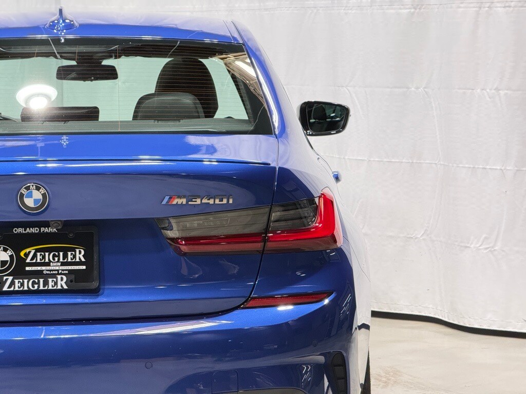 2022 BMW M340I - Image 7