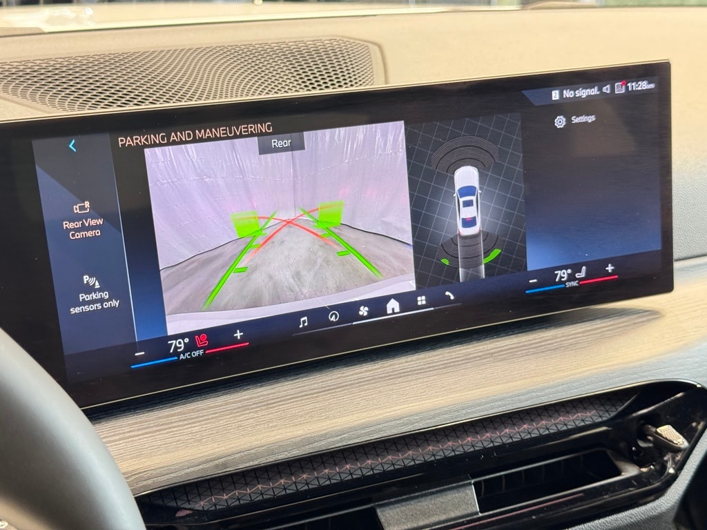 2025 BMW 430I - Image 11