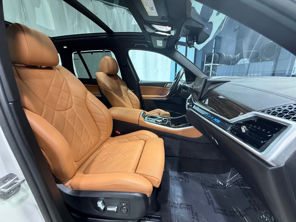 2024 BMW X5 - Image 30