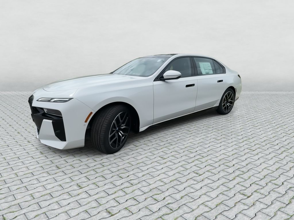New 2026 BMW 760i xDrive Sedan