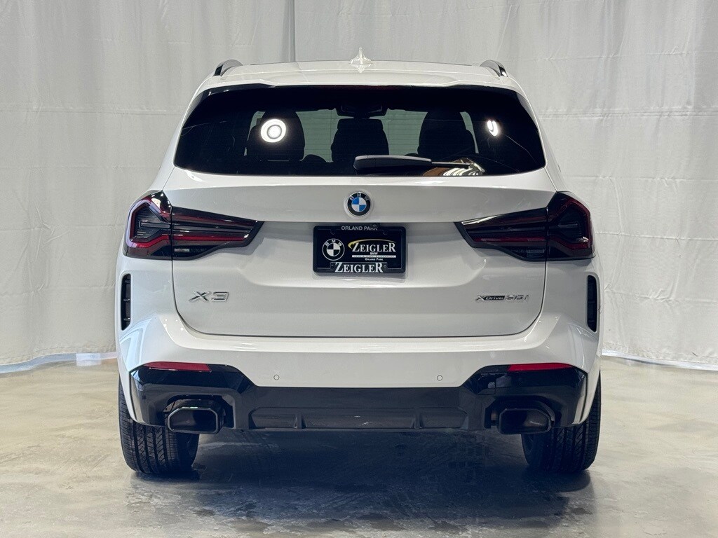 2023 BMW X3 - Image 5