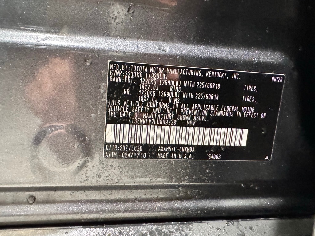 2020 TOYOTA RAV4 - Image 31