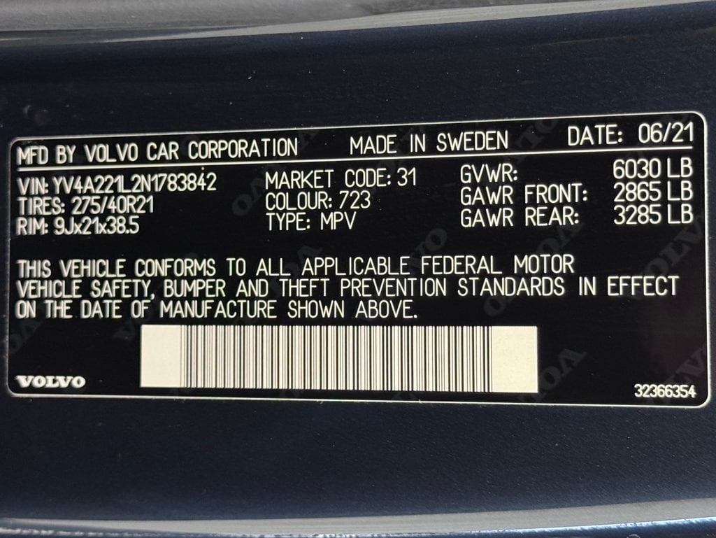 2022 VOLVO XC90 - Image 35