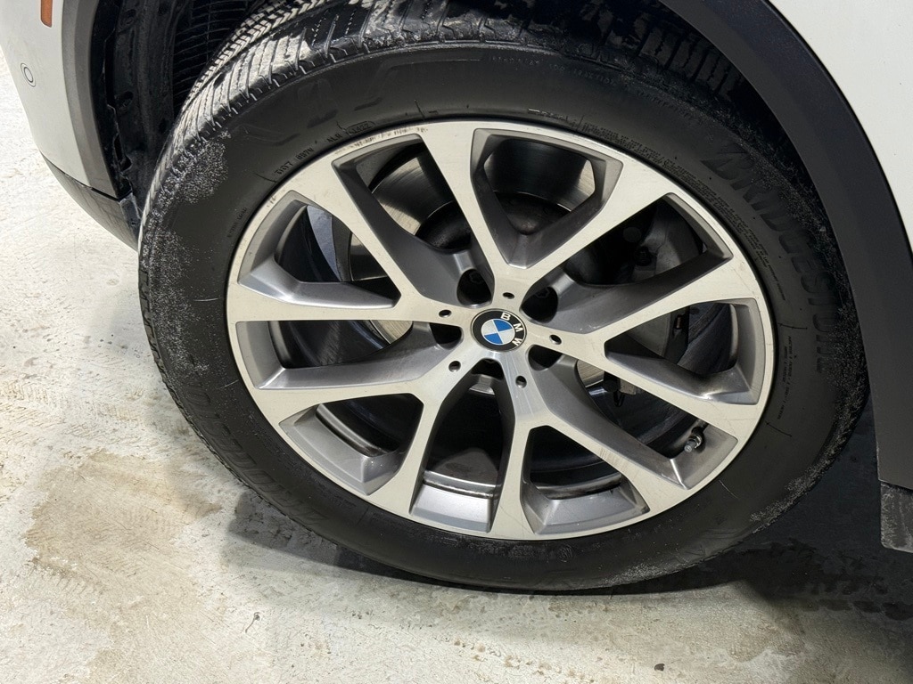 2022 BMW X5 - Image 10