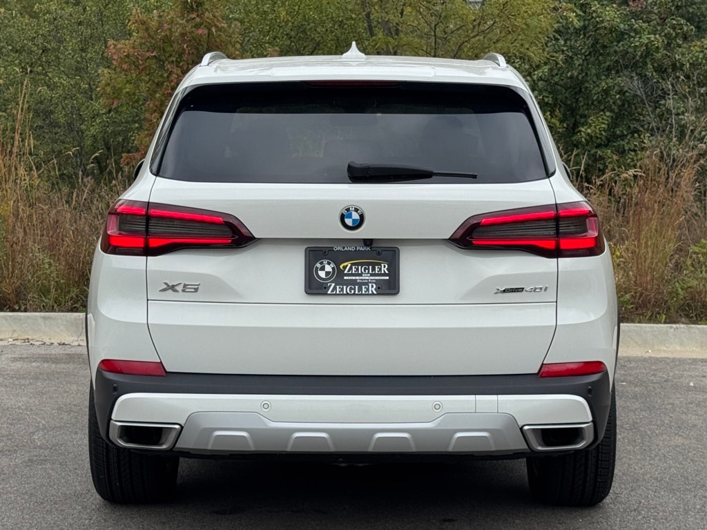 2023 BMW X5 - Image 5