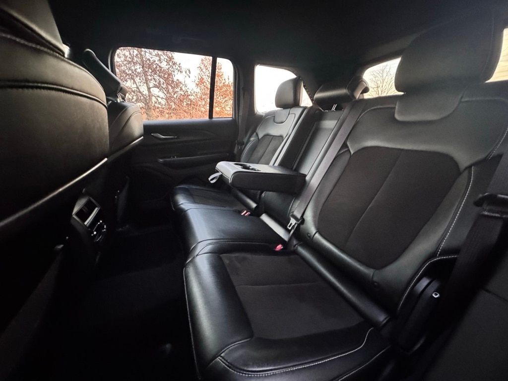 2024 JEEP GRAND CHEROKEE - Image 23