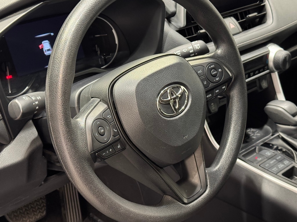 2024 TOYOTA RAV4 - Image 15