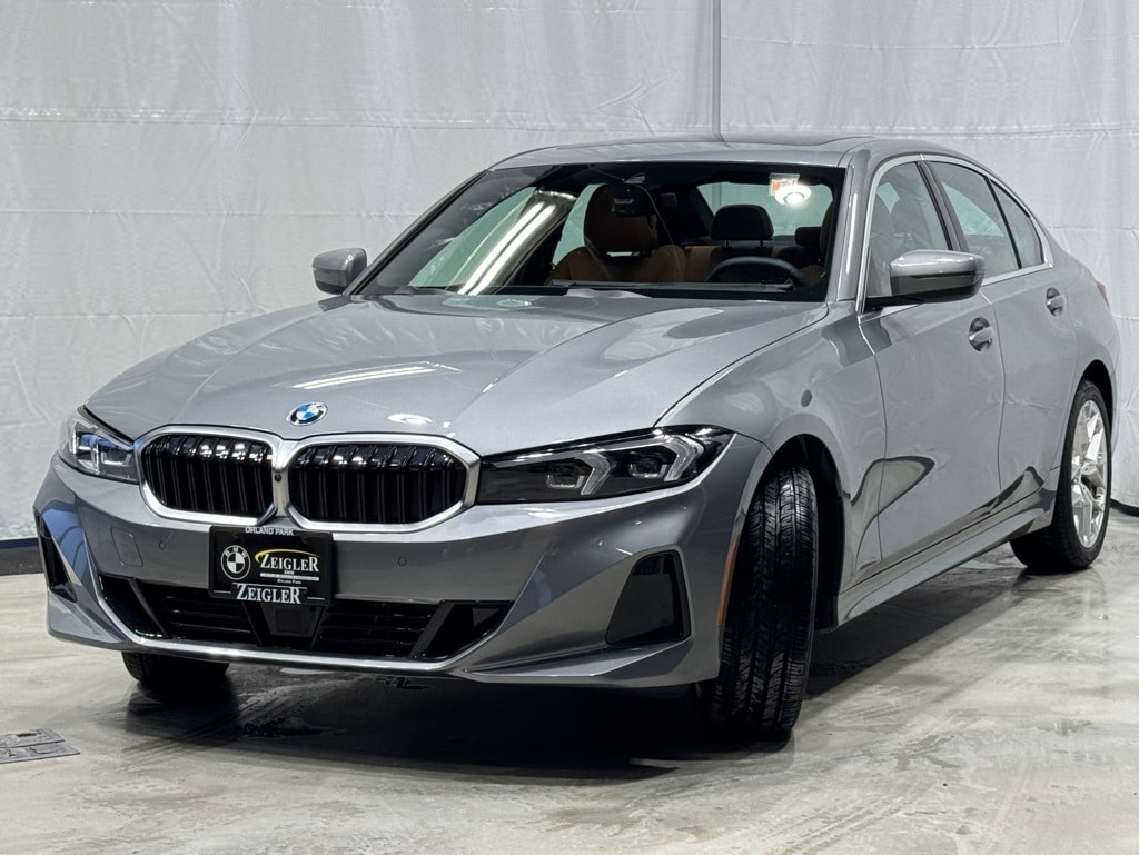 2025 BMW 330I - Image 3