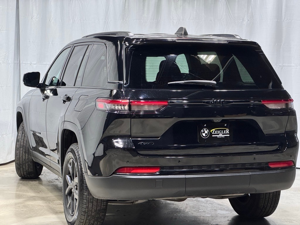 2024 JEEP GRAND CHEROKEE - Image 4