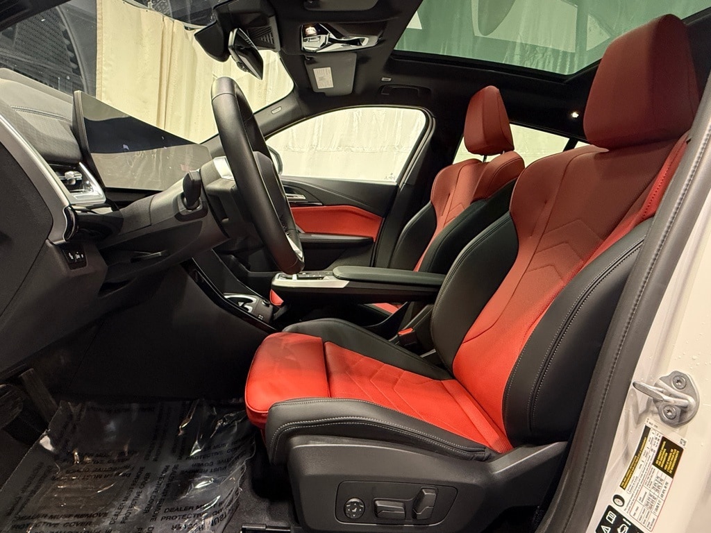 2025 BMW X2 - Image 17