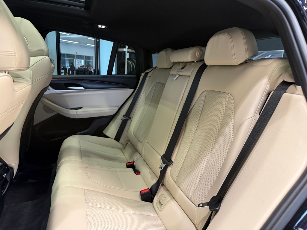 2023 BMW X4 - Image 21