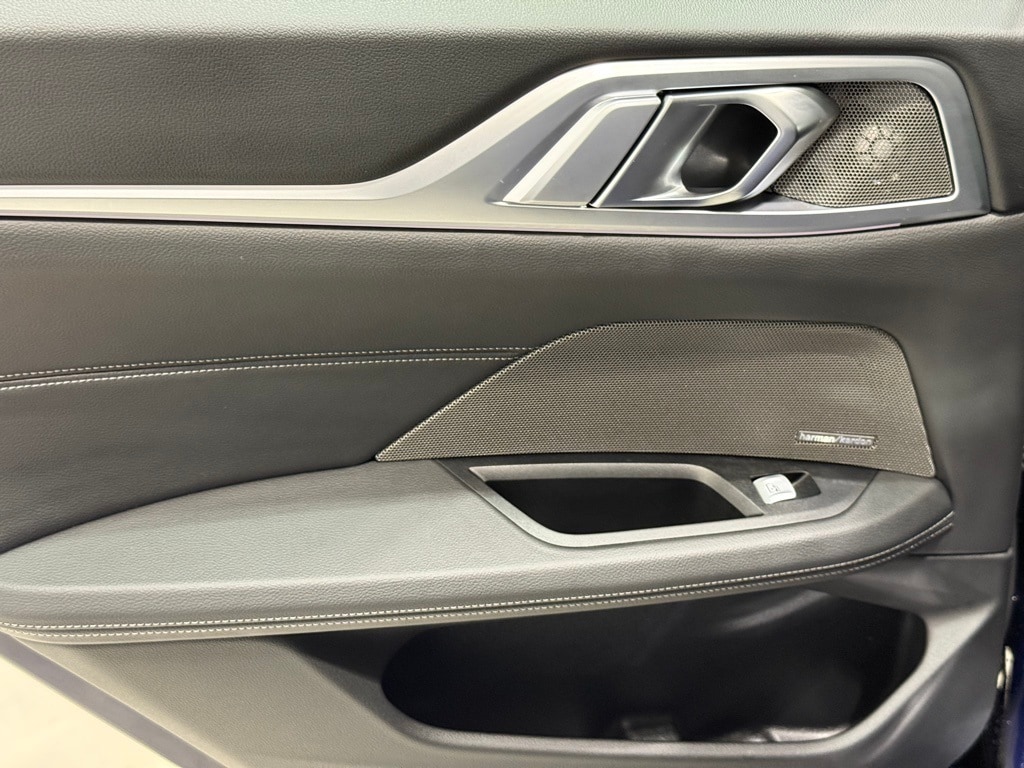 2025 BMW 440I - Image 21