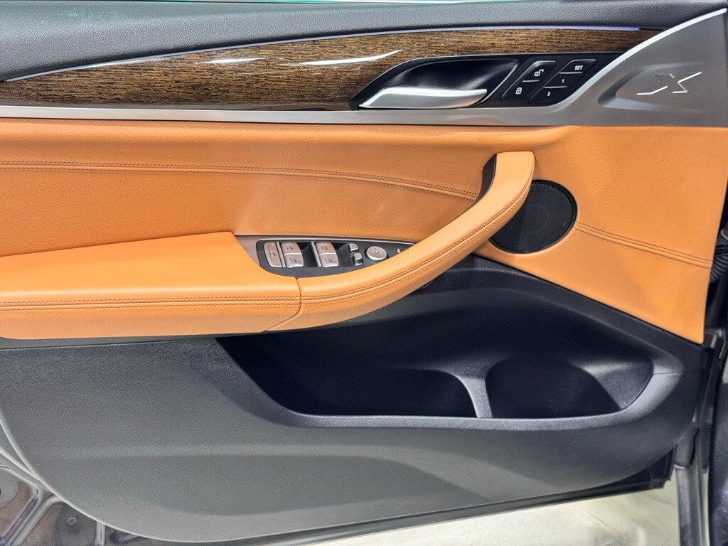 2021 BMW X3 - Image 19