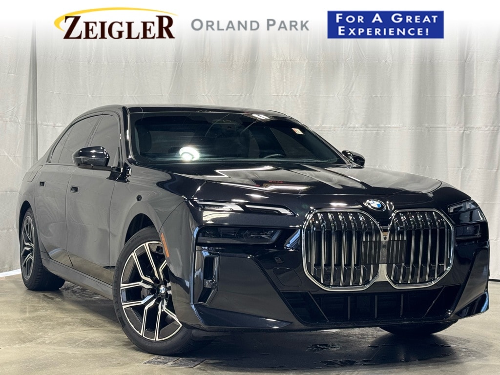 2023 BMW 740I - Image 1