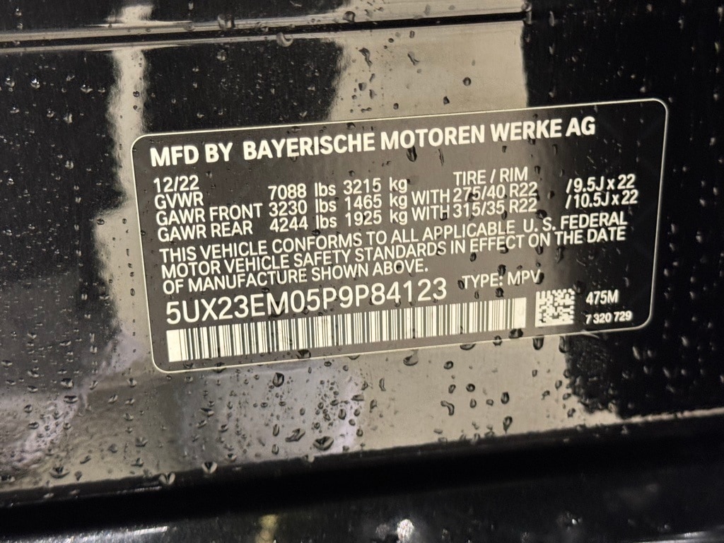 2023 BMW X7 - Image 35