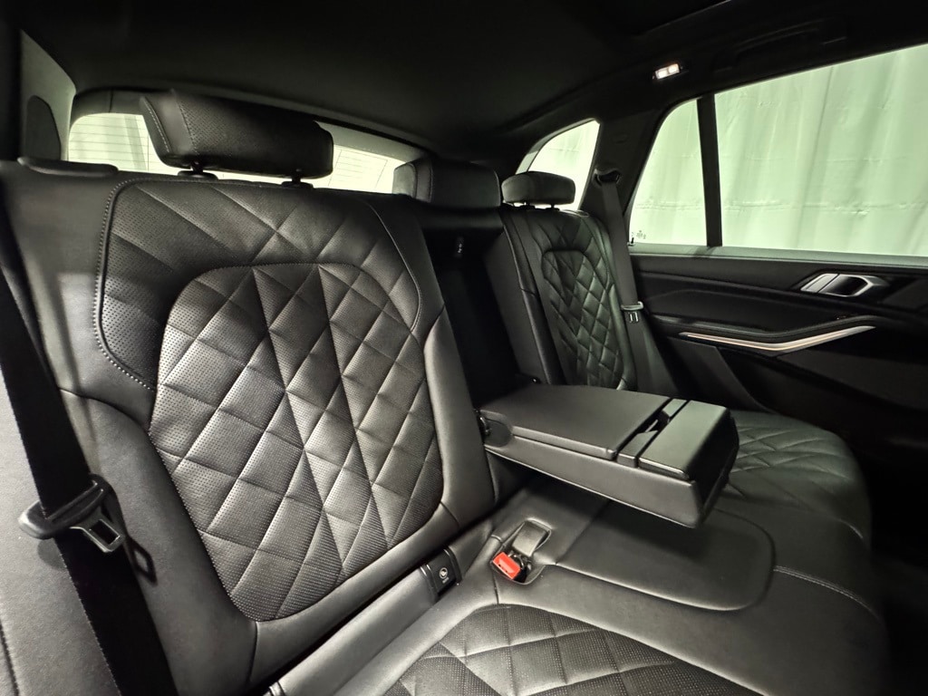 2024 BMW X5 - Image 28