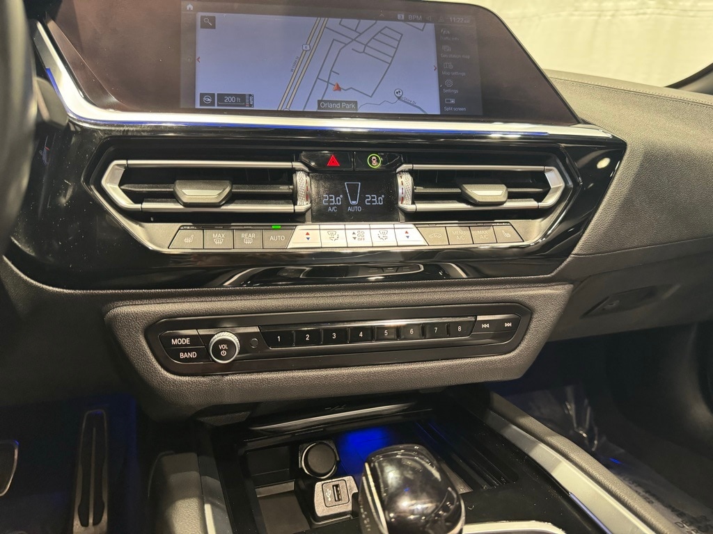 2025 BMW Z4 - Image 9
