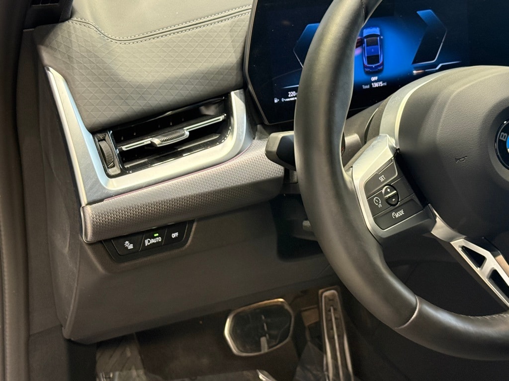 2025 BMW X2 - Image 15