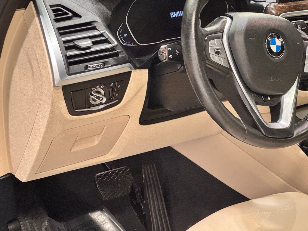 2022 BMW X3 - Image 17