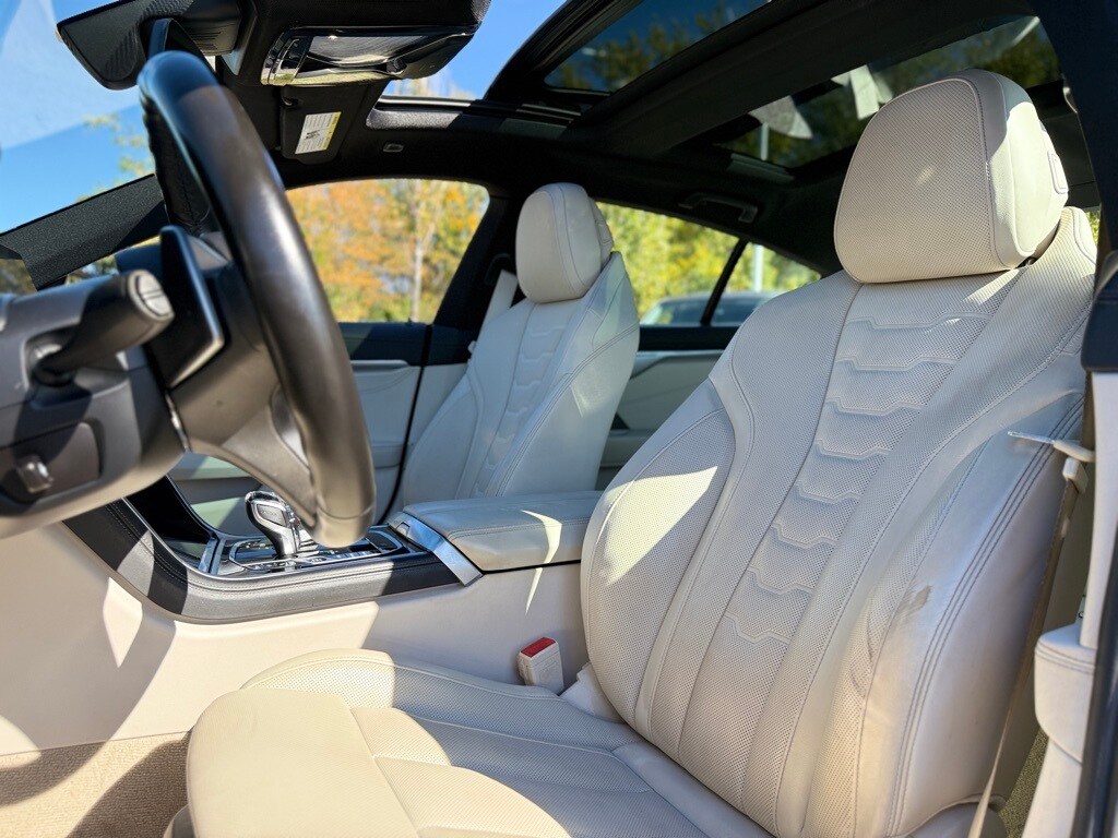 2022 BMW 840I - Image 21