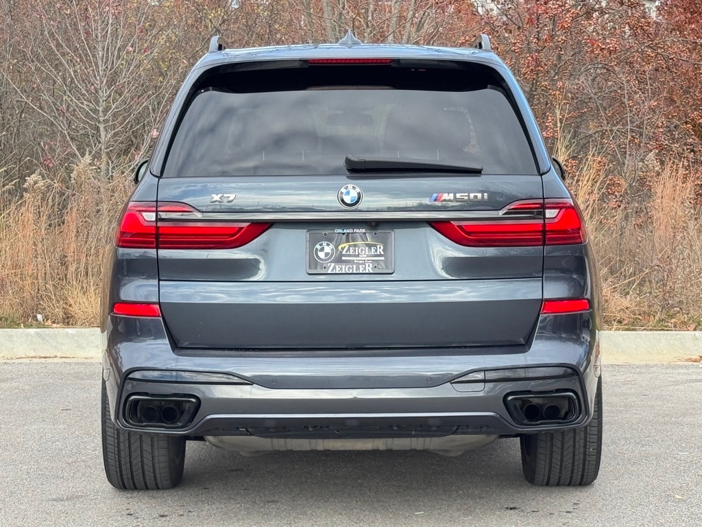 2022 BMW X7 - Image 5