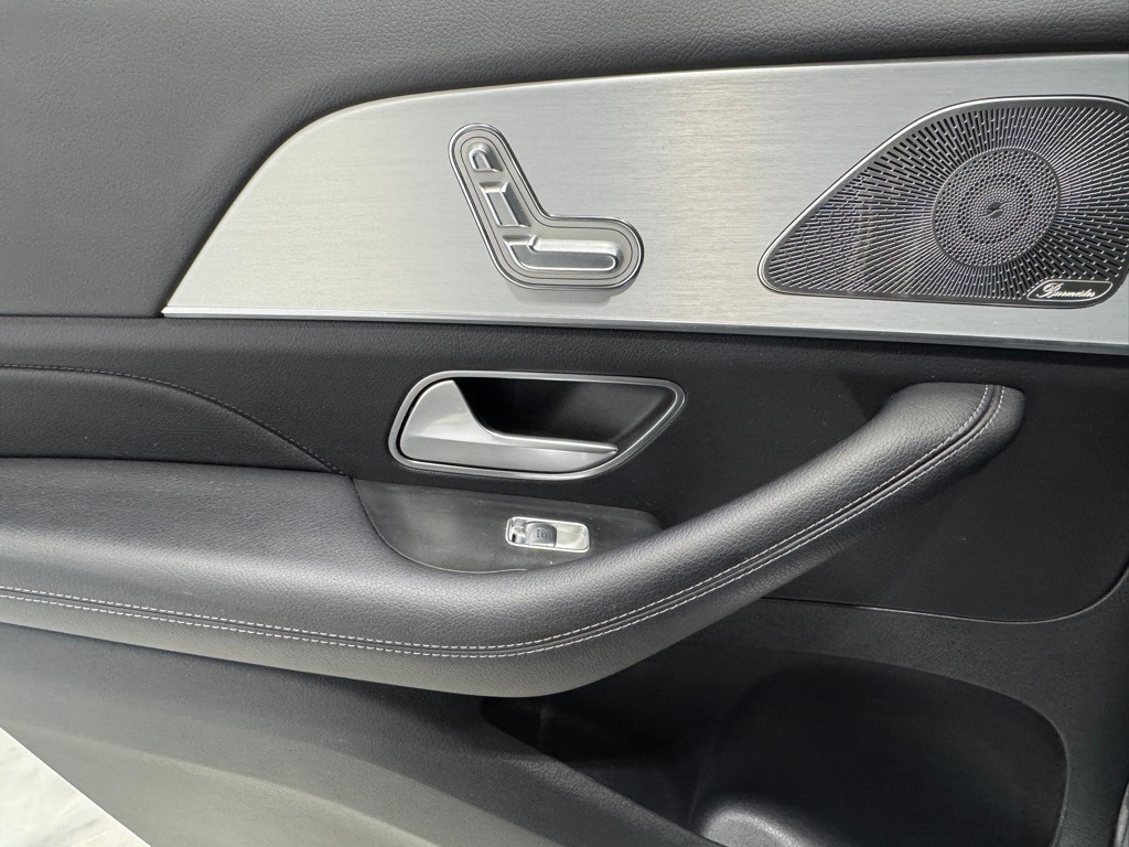 2025 MERCEDES-BENZ GLS-CLASS - Image 24