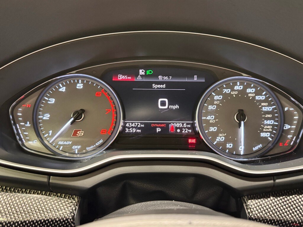 2022 AUDI SQ5 - Image 30