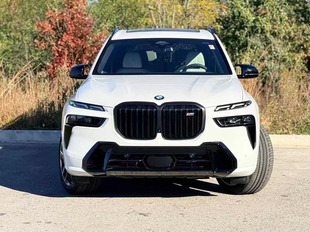 New 2026 BMW X7 M60i SUV