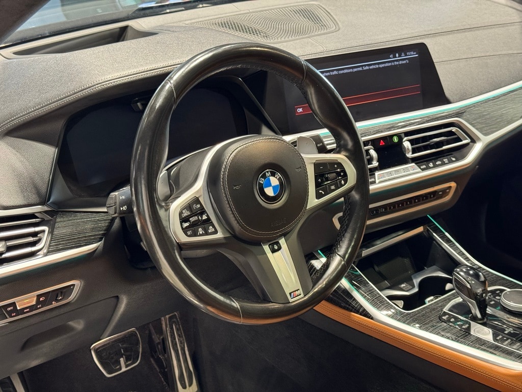 2022 BMW X7 - Image 15