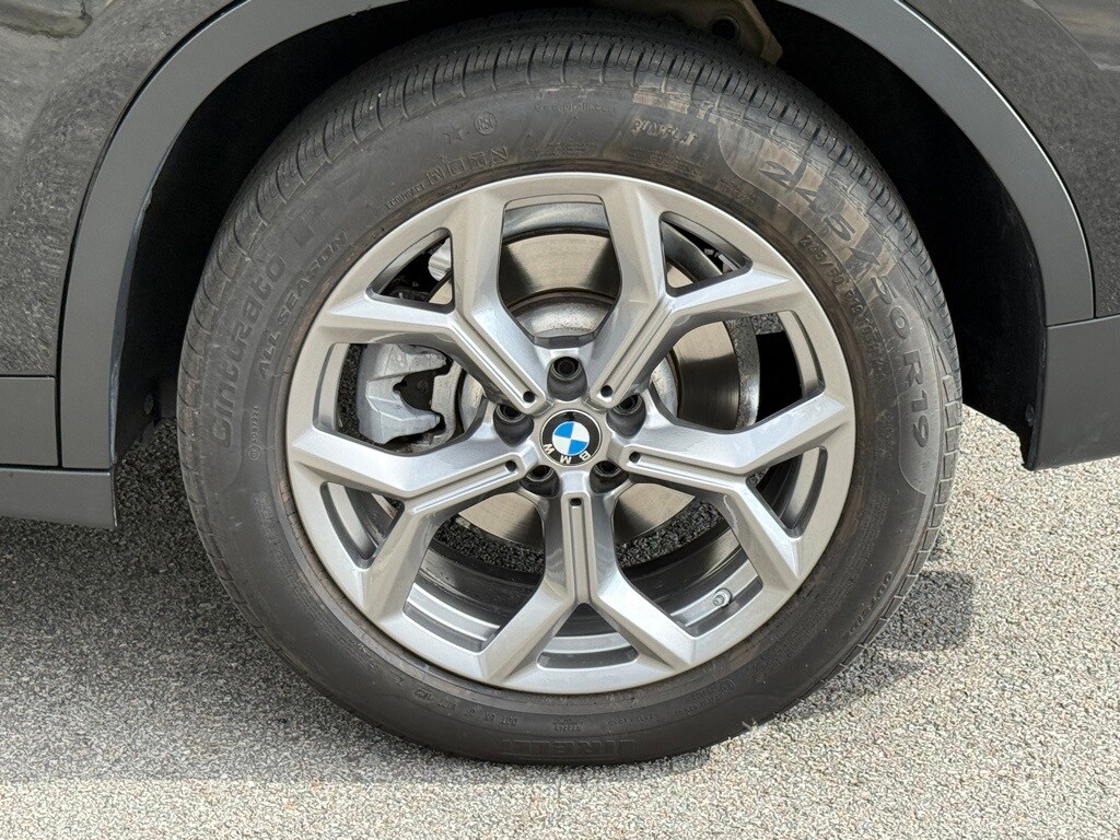 2023 BMW X3 - Image 9