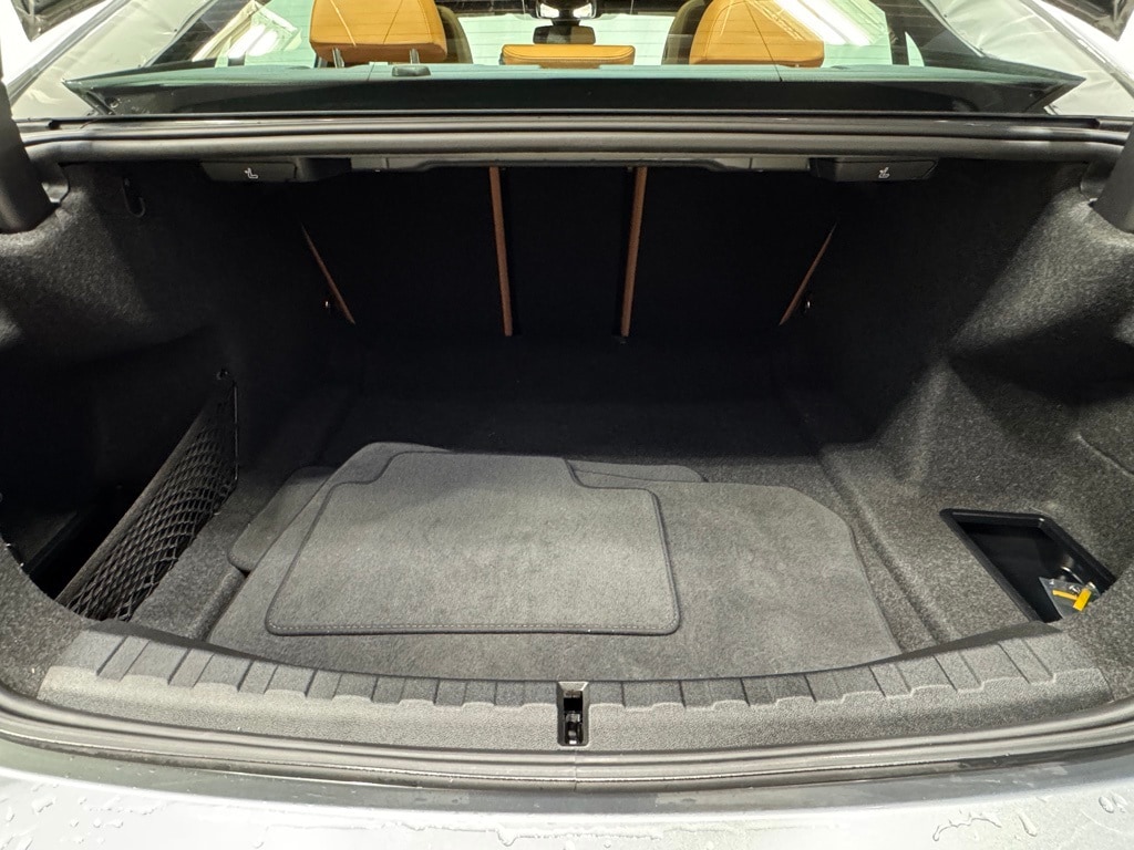 2025 BMW 330I - Image 33