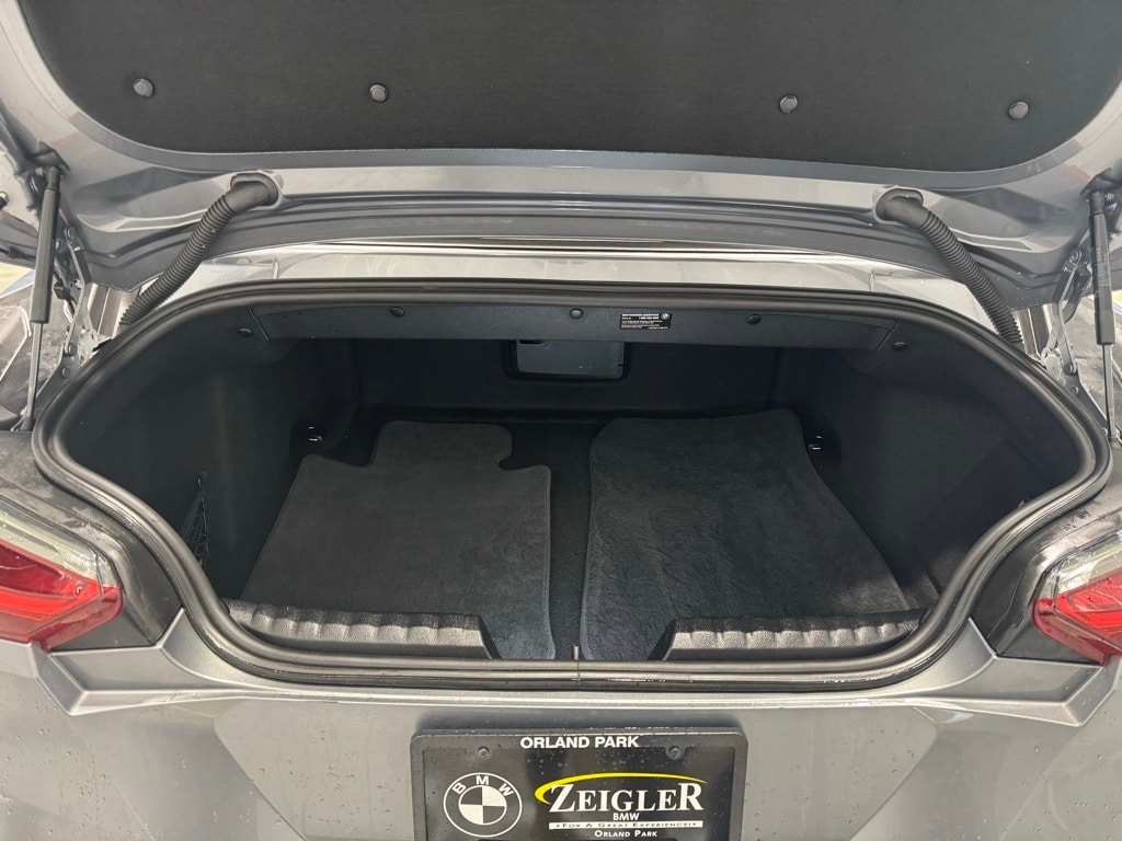 2025 BMW Z4 - Image 24