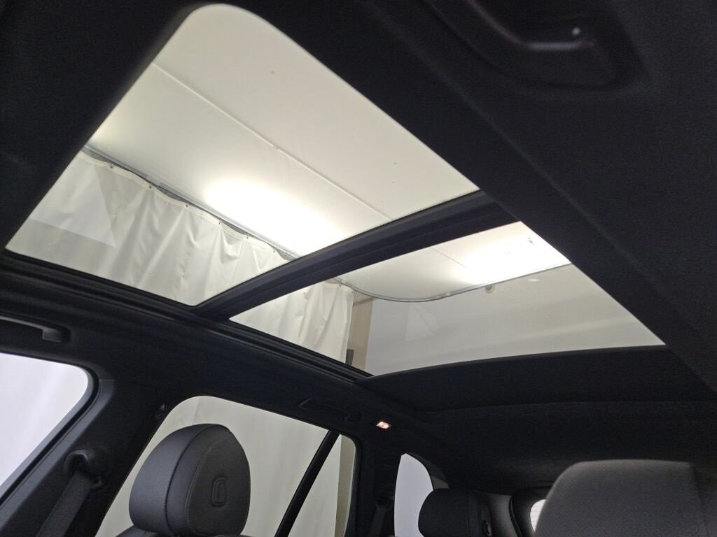 2023 BMW X5 - Image 16