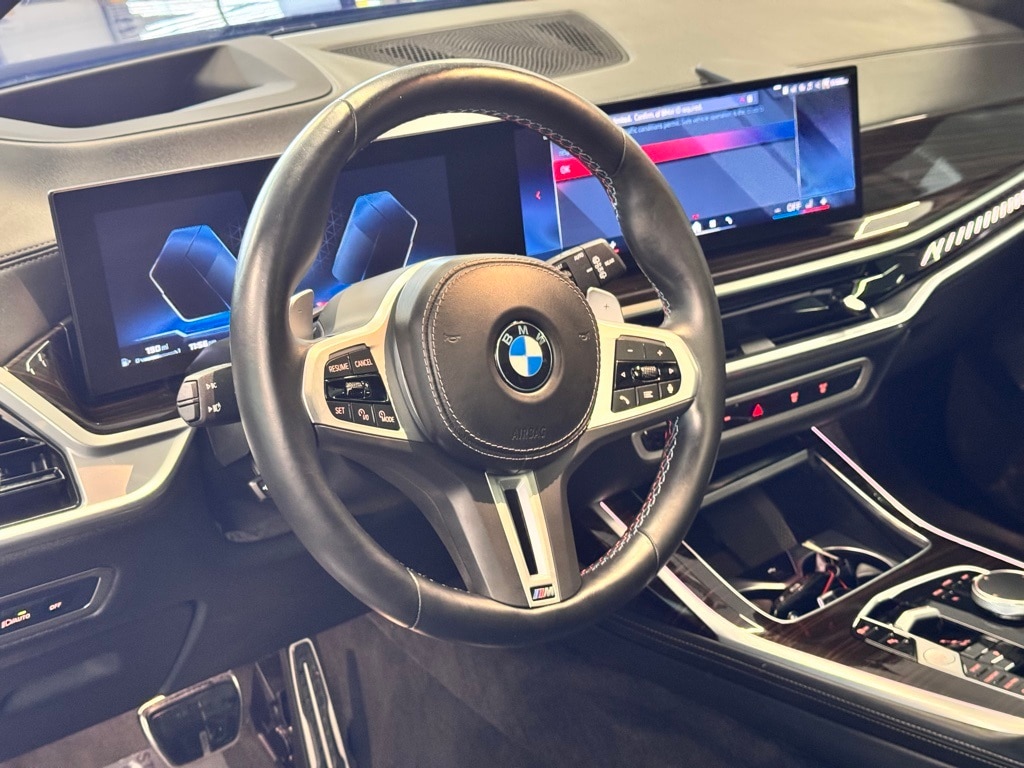 2024 BMW X7 - Image 15