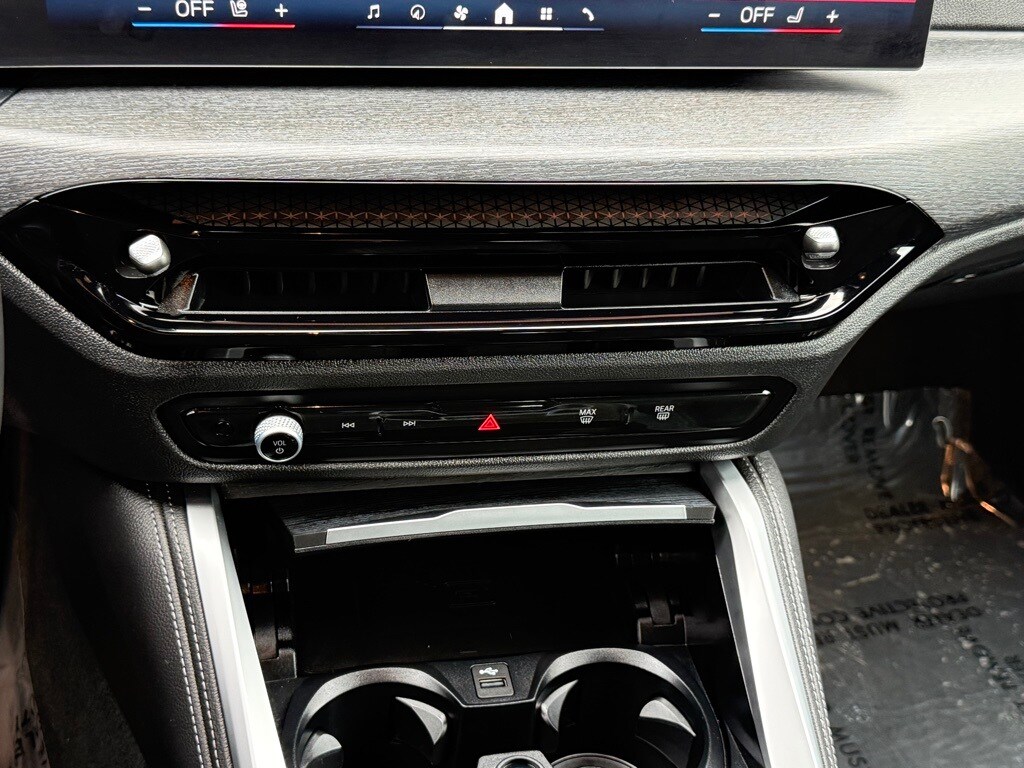 2025 BMW 440I - Image 14