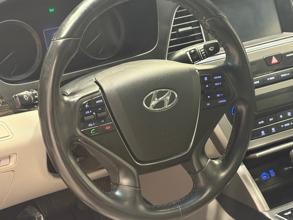 2017 HYUNDAI SONATA - Image 14