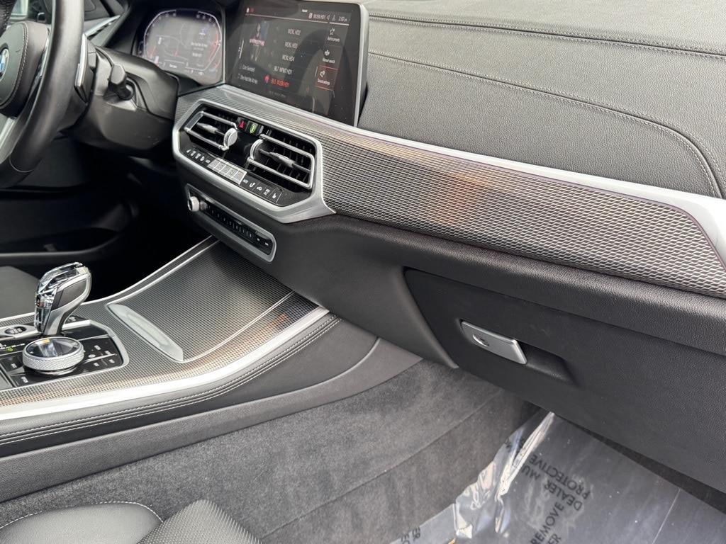 2023 BMW X5 - Image 28