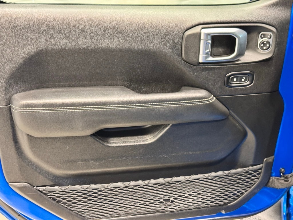 2023 JEEP WRANGLER - Image 21